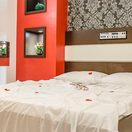 Motel Shampoo (Adults Only) Brusque Bagian luar foto